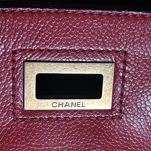 257. CHANEL Reissue Red Leather Chain Shoulder Bag with COA - Picture 2 of 13